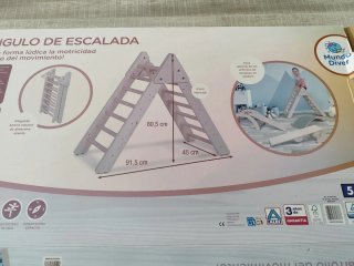 Escalera Montessori de madera