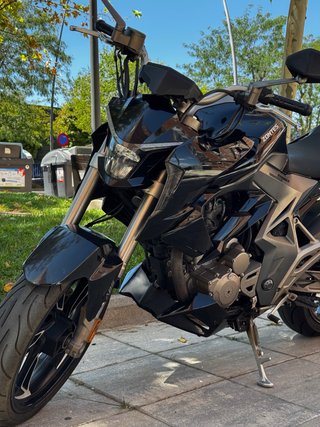 Zontes R 310 Negra