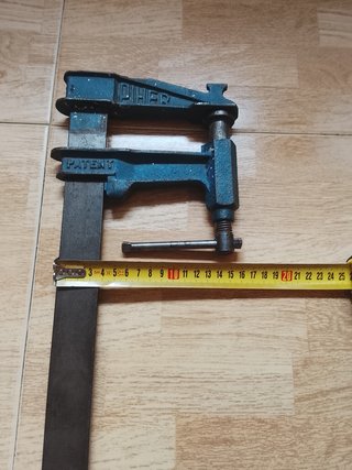 Sargento carpintero 1200 mm