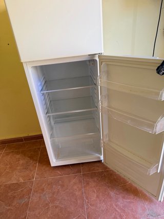 Nevera pequeña con congelador
