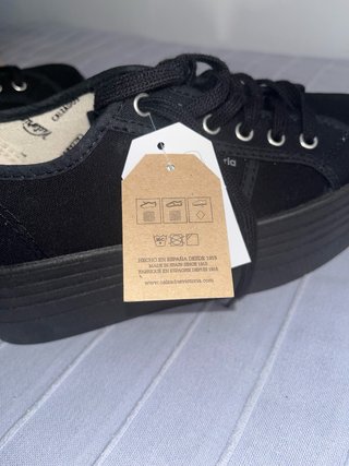 Zapatos Victoria plataforma negros talla 39