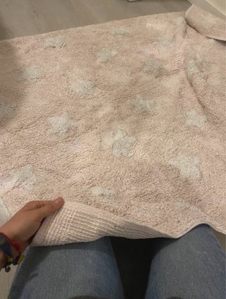 Alfombra infantil estrellas rosa lavable