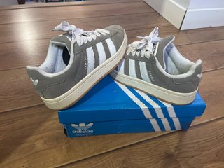 Adidas Campus Grises