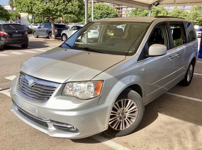 Lancia Voyager Gold - foto 1