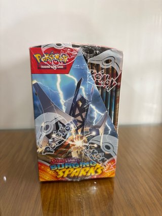 Booster box Pokémon Surging Sparks Inglés