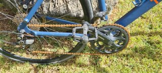 Bicicleta de carretera/gravel de iniciación Triban