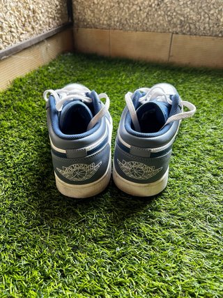 Nike Air Jordan 1 Low Azul y Blanco