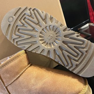 UGG Classic Ultra Mini Marroni