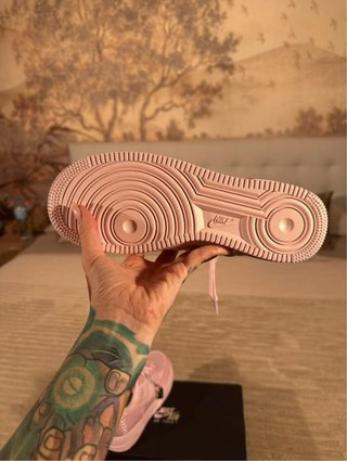 Nike Air Force 1 Low - Valentine’s Day - talla 39