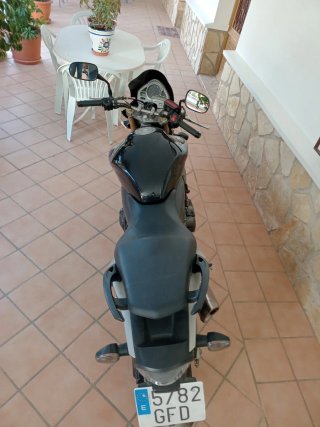 Honda CB 600 F Negra