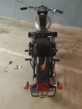 Royal Enfield Bullet 500 Negra/Plata
