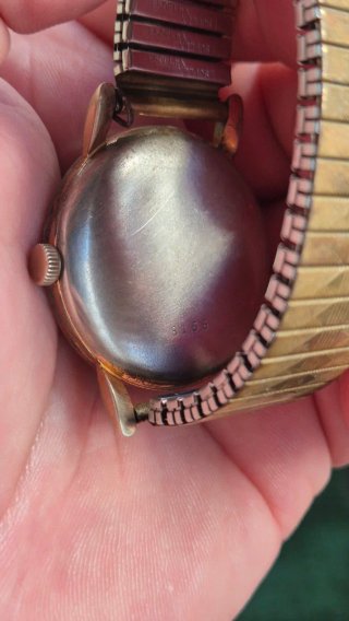 Reloj CAUNY