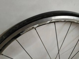Rueda Shimano Carretera