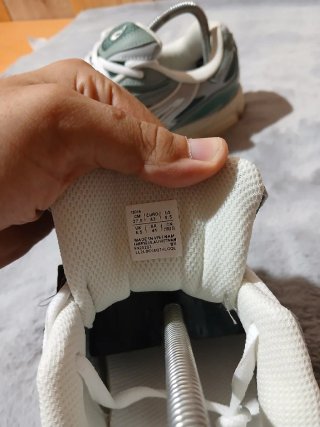 ASICS GEL-NYC Grey Silver — Talla 43