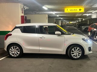 Suzuki Swift 2021 hibrido 1.2 SOLO A PARTICULAR