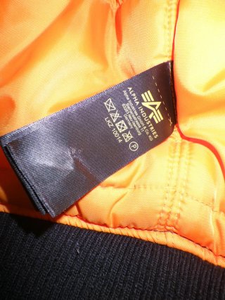 Chaqueta Alpha Industries MA1 Light