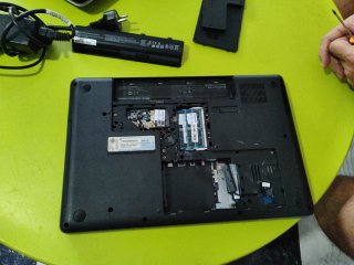Portátil HP G62 Gris/Marrón