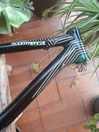 Cuadro Commençal Skin Carbono 26" Talla L