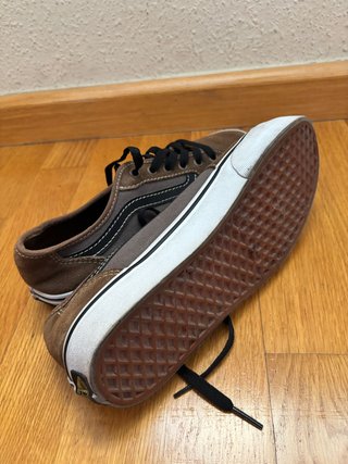 Zapatillas Vans Marrones y Grises