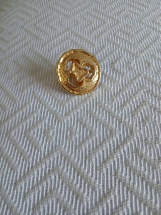 Broche Dourado Flor