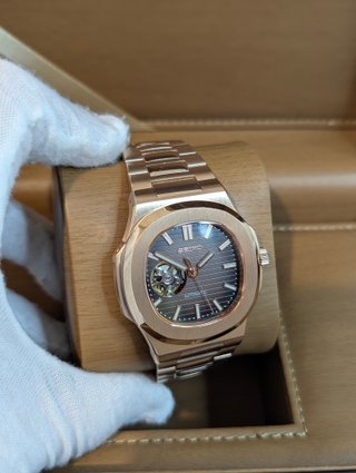 Reloj Seiko Mod Nautilus Marrón Chocolate y Dorado
