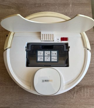 Ecovacs Deebot Ozmo 900