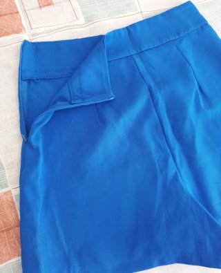Preciosa Falda pantalón azul talla S
