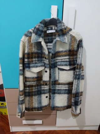 Sobrecamisa Zara cuadros lana