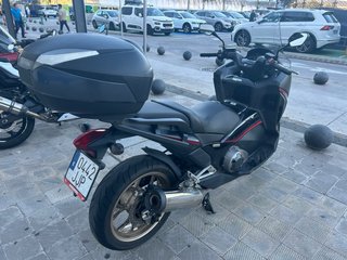Honda Integra 750 S Negra