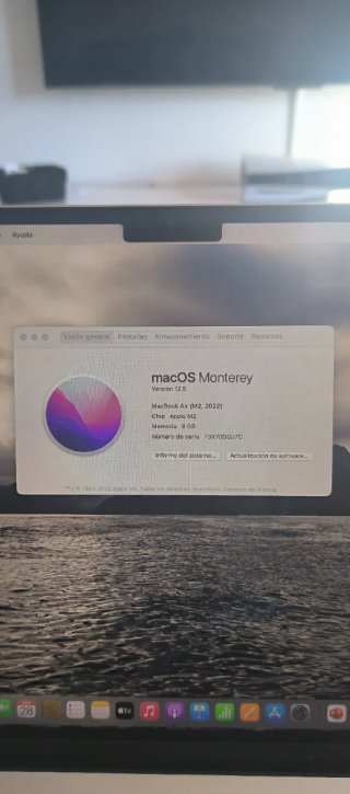 MacBook Air M2 13,6 2022