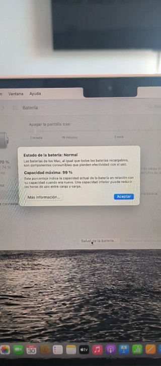 MacBook Air M2 13,6 2022