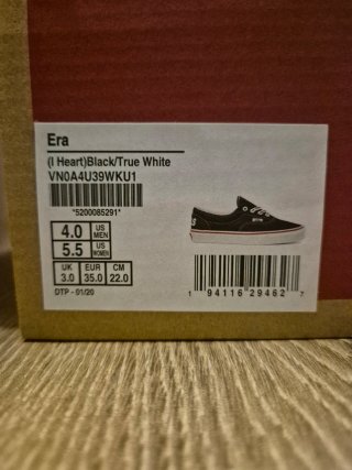 Zapatillas Vans Era (I Heart) Black / True White