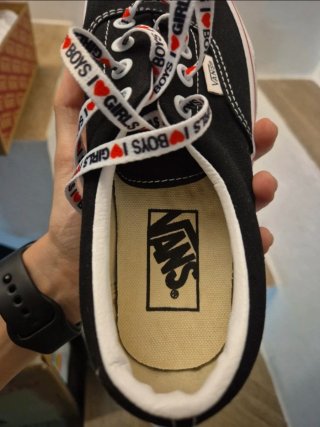Zapatillas Vans Era (I Heart) Black / True White