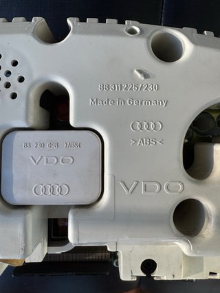 Cuadro instrumentos Audi A4 B5