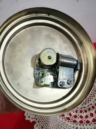 Carillon vintage con figura musicale
