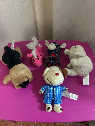 Lote Juguetes y Peluches Varios