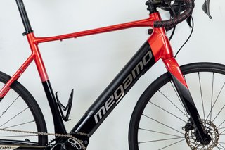 Ebike Carretera Megamo Drive solo 700km