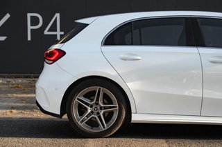 MERCEDES A 180 2023