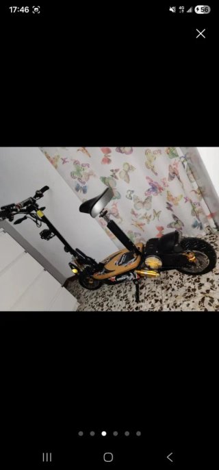 Patinete eléctrico con asiento