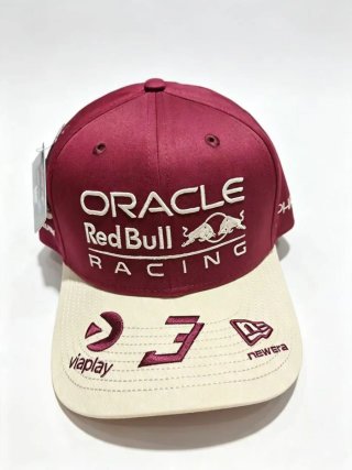 Gorra Red Bull Racing Beige y Roja