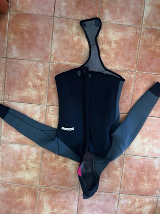 Neopreno 7 mm dos piezas con capucha Tecnomar