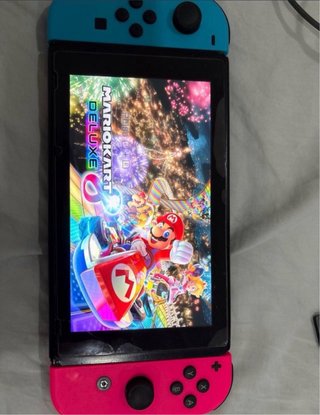 Nintendo Switch + Mario Kart 8 + Ring Fit