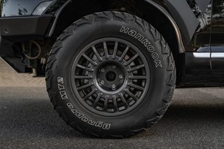 Porsche Cayenne S VAE00 2004
