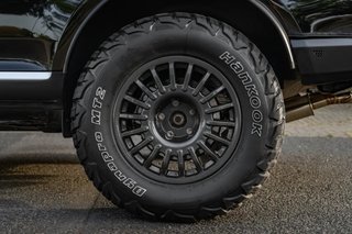 Porsche Cayenne S VAE00 2004