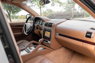 Porsche Cayenne S VAE00 2004