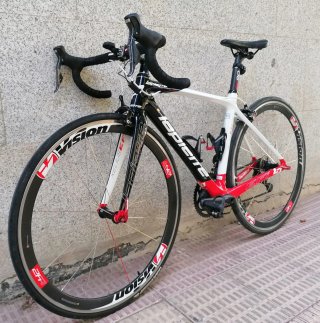 Bicicleta Carretera Lapierre Blanca y Negra