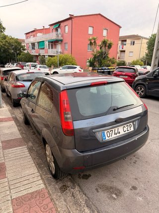 Ford Fiesta 2004