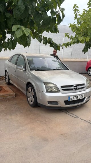 Opel Vectra 2004