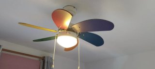 Ventilador infantil multicolor