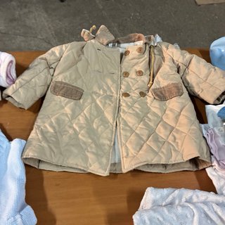 SUDADERAS ABRIGOS  CHAQUETAS REGALO MANTA